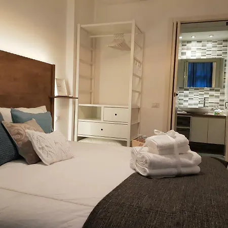 M.h.s. Apartment Milan